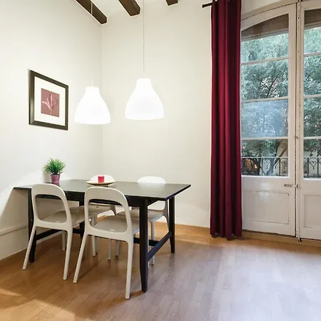 Sant Antoni Market Apartmán *